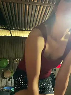 Huonglyna online show from 04.06.26