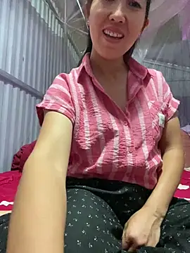 Huonglyna online show from 06.20.26