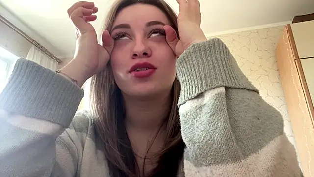 SpringSummers online show from 04.10.26