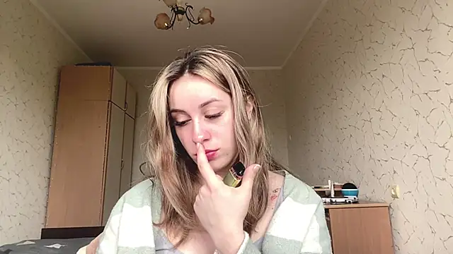 SpringSummers online show from 06.01.26