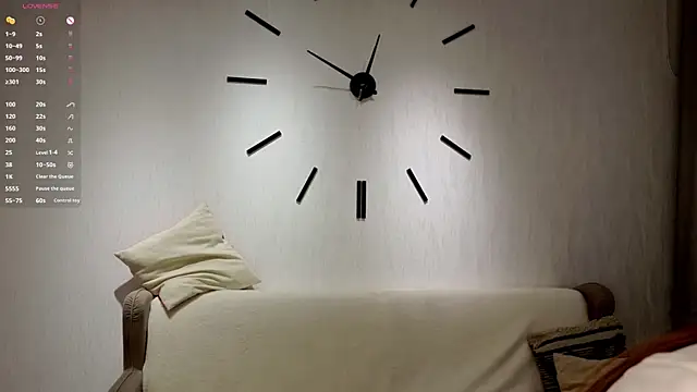 ShanitaLenhardt online show from 04.19.26