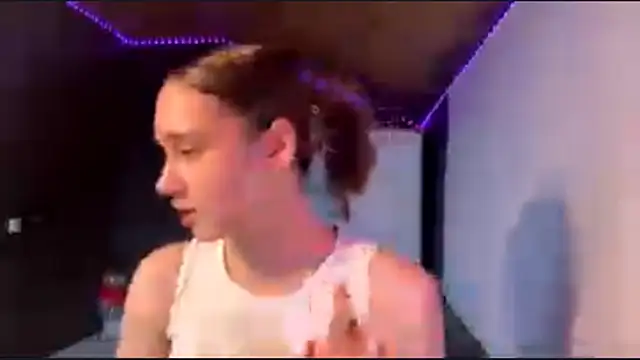 CoreenGau online show from 04.15.26