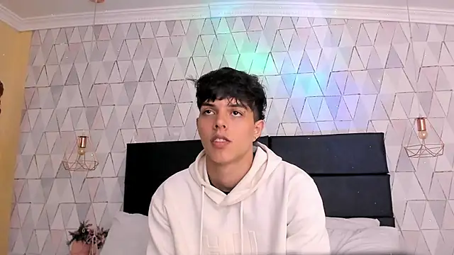 DamiaanXx online show from 04.10.26