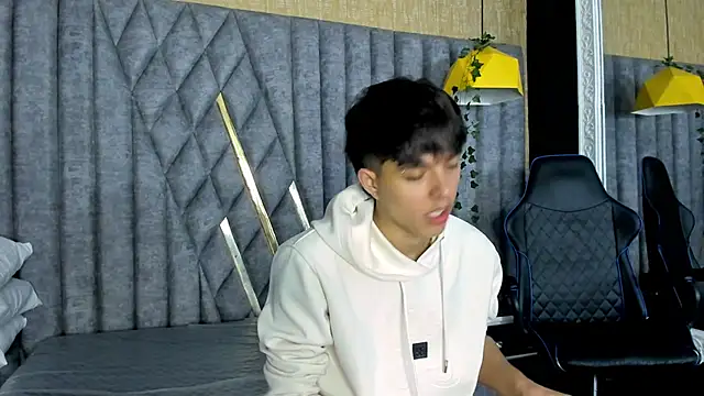 DamiaanXx online show from 04.16.26