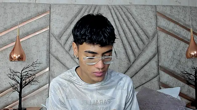 DannTaylor online show from 04.16.26