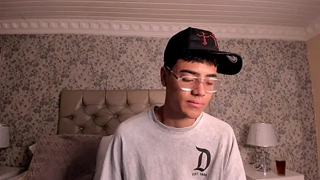 DannTaylor online show from 06.08.26
