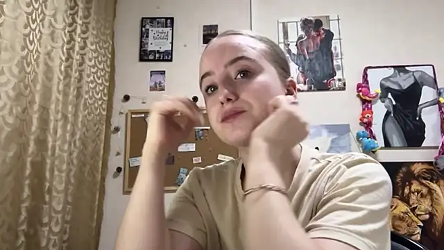 SabinaHaggen online show from 04.15.26