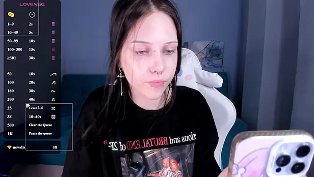 SugarBunny18 online show from 06.12.26
