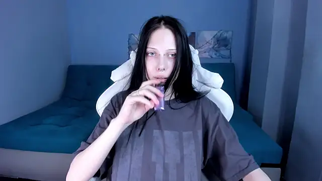 SugarBunny18 online show from 07.09.26