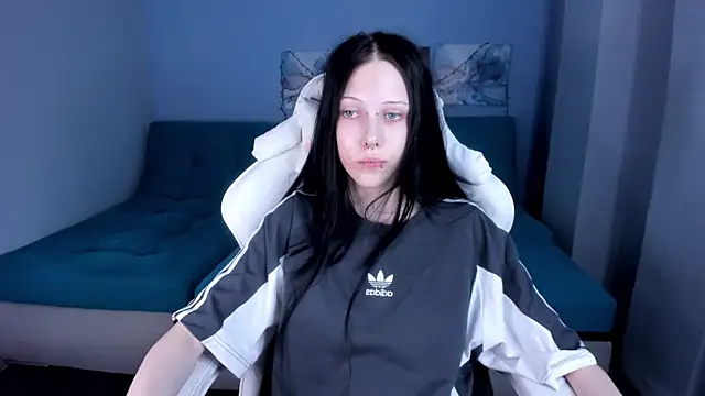 SugarBunny18 online show from 07.18.26