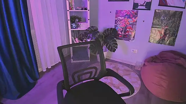 museofmind online show from 04.15.26