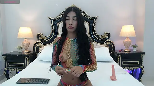 BonnyCandy online show from 04.10.26