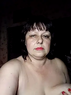 AuroKaria online show from 04.10.26