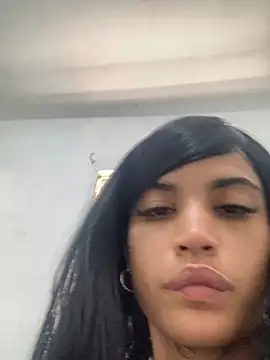 Snapshot of La_ReynaZendeya chatting on 05.29.26 La ReynaZendeya online show from 05.29.26