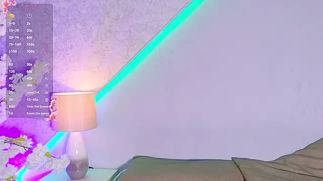 Violettcollins online show from 04.10.26