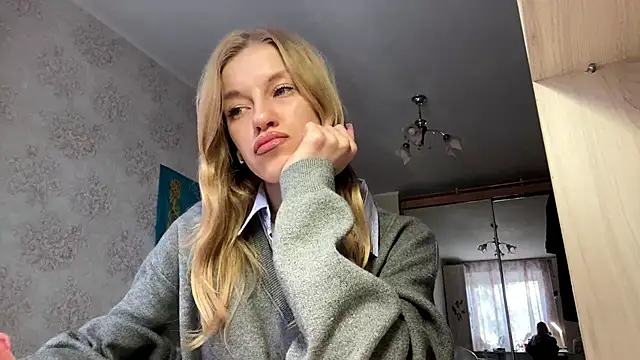 CuriousMildness online show from 04.06.26