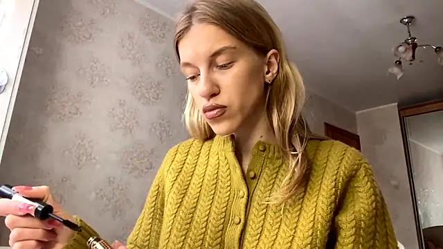 CuriousMildness online show from 04.12.26