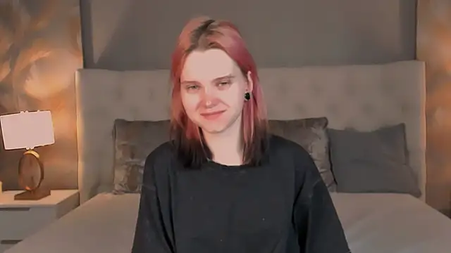 Lina Veyra online show from 04.16.26