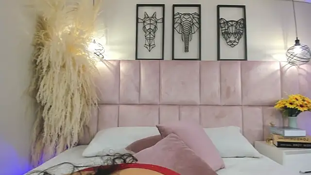 Vaithiare stone online show from 04.11.26