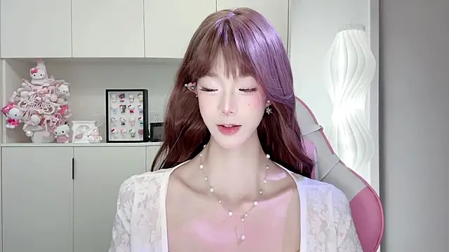 -Moonshine online show from 04.13.26