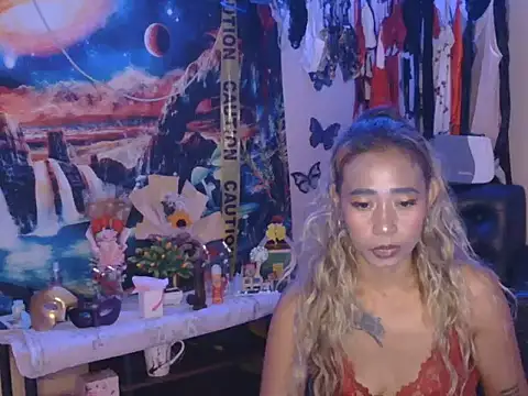 Snapshot of morena231994 chatting on 05.10.26 morena231994 online show from 05.10.26