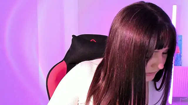 SourCherry   online show from 04.17.26