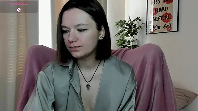 kirarogersss online show from 04.11.26