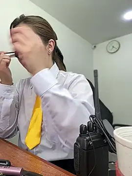 Snapshot of suzy-111 chatting on 04.13.26 suzy-111 online show from 04.13.26