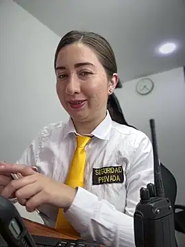 Snapshot of suzy-111 chatting on 04.15.26 suzy-111 online show from 04.15.26