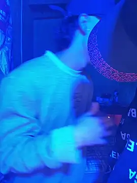 Cuteathleticboys online show from 04.16.26