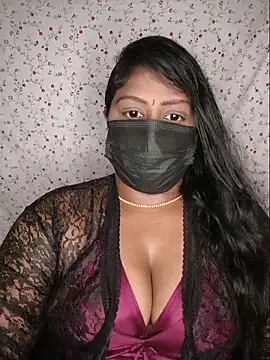 Romantic Woman online show from 06.20.26
