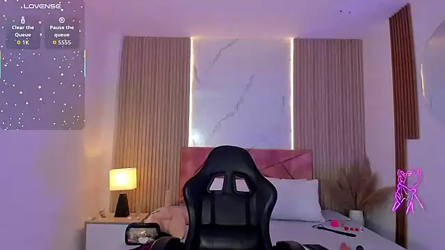 clairemillerx online show from 08.01.26