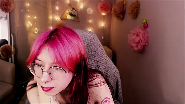 Alice Nyx online show from 04.16.26