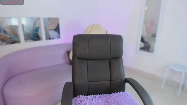 LaylaTemptMe online show from 04.16.26