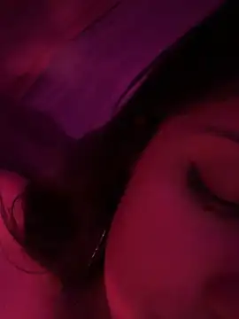 Abi Jtg online show from 04.08.26