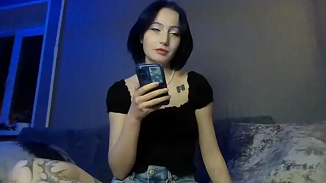 Alechka online show from 04.05.26