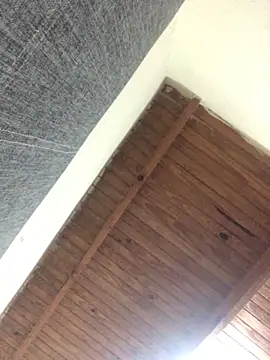 Laacoluu online show from 04.11.26