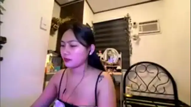 GlindaDejardin online show from 04.14.26