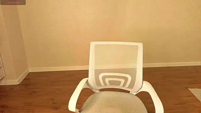 Angelina Becker online show from 06.12.26