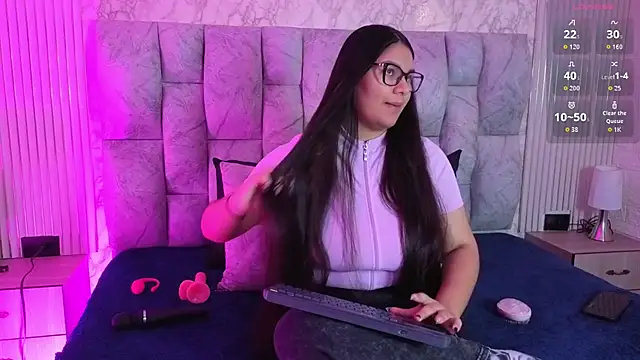 AmeliaCastell online show from 04.12.26