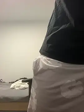 YorSexboy777 online show from 04.10.26