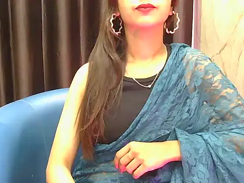 sweeet-Doll online show from 04.17.26