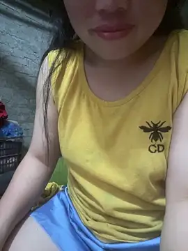 Snapshot of __Amanda__ chatting on 04.11.26 Amanda online show from 04.11.26