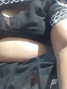 Snapshot of Desi_hot_bhabhi01 chatting on 06.28.26 Desi hot bhabhi01 online show from 06.28.26