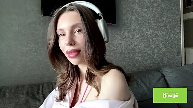 Snapshot of anycamx chatting on 04.15.26 anycamx online show from 04.15.26