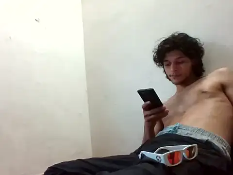 Snapshot of -Apolo_ayala-_- chatting on 04.12.26 -Apolo ayala- - online show from 04.12.26