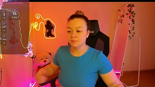 AmeliePeach online show from 04.08.26