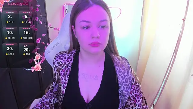 AmeliePeach online show from 04.09.26