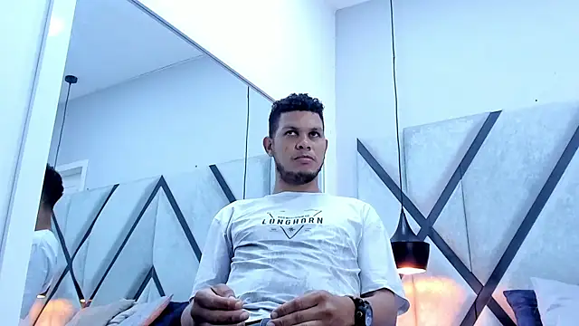 NohaBrooks online show from 04.16.26