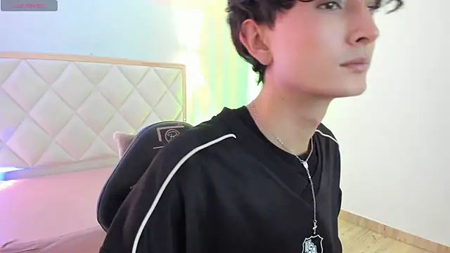 Eidan tay online show from 04.15.26